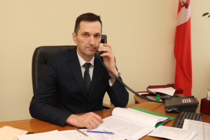 12 ноября будет проводить «прямую телефонную линию» председатель Ивьевского районного исполнительного комитета Генец Игорь Николаевич